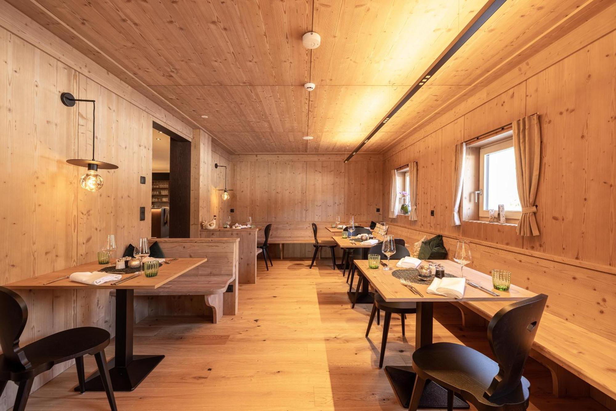 Alpine Life Hotel Anabel 캐디피트라 외부 사진
